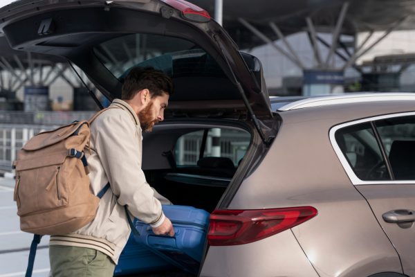Ai nevoie de o mașină în Otopeni? Ce trebuie să știi înainte de închiriere